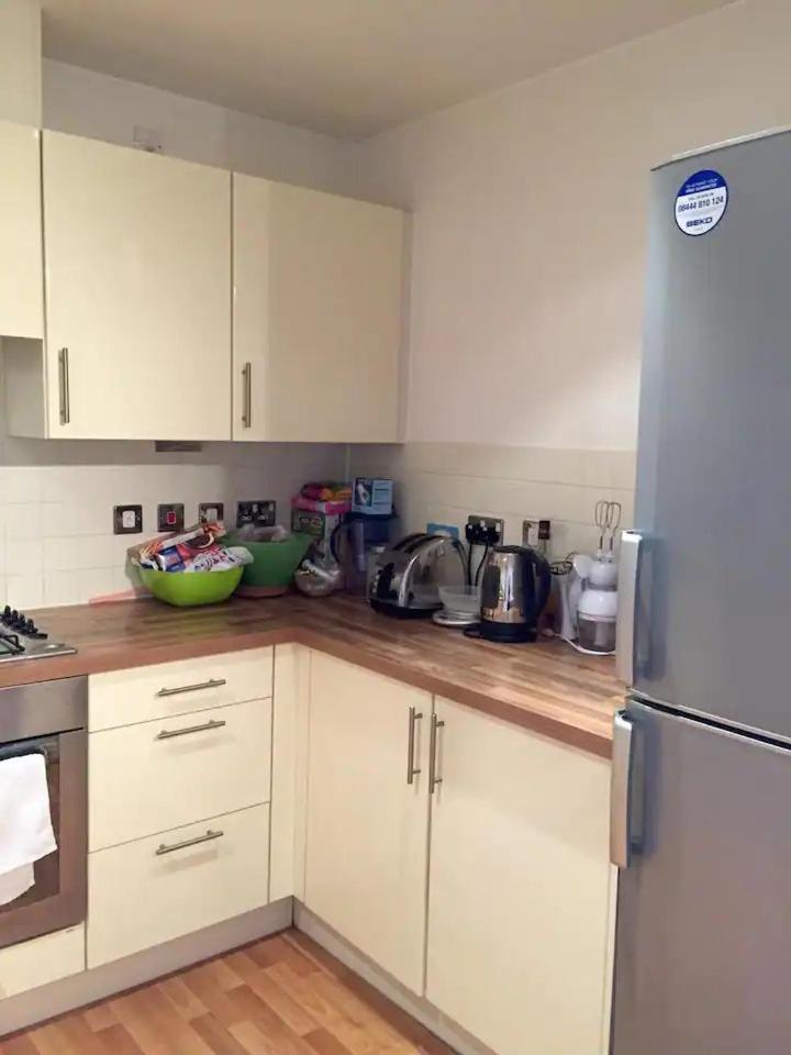 Room 1 Or 2 Ppl Near Excel, O2, Canary Wharf - London Exterior photo